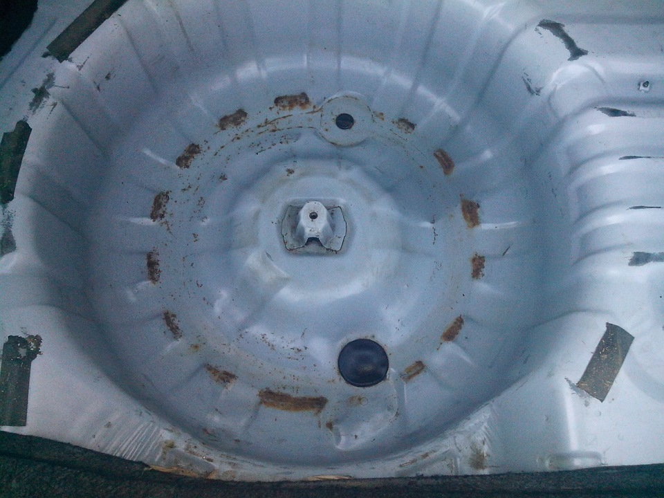 Посоветуйте как избавиться от рыжиков — Nissan Bluebird (U14), 1,8 л ...