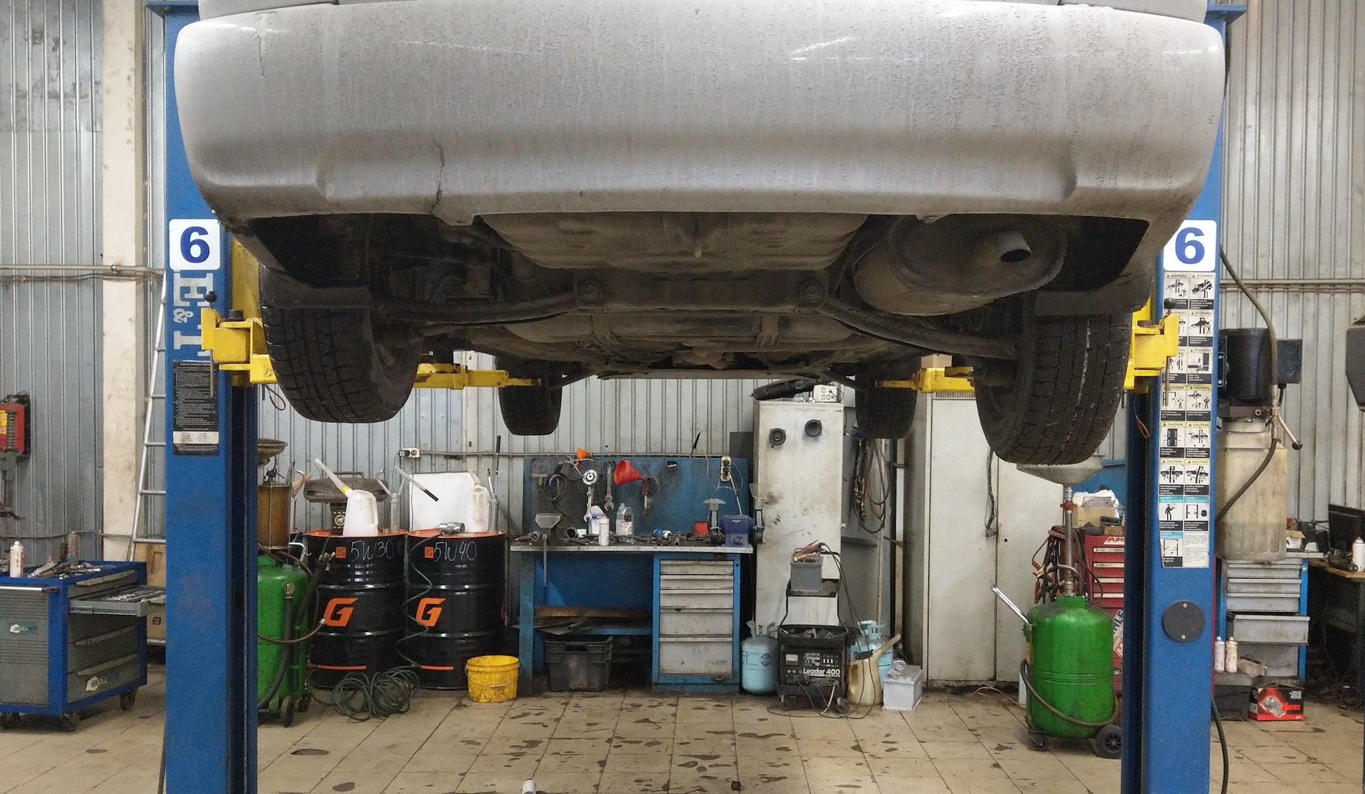 Заклинило заднюю стойку — Hyundai Accent (2G), 1,5 л, 2007 года | визит ...