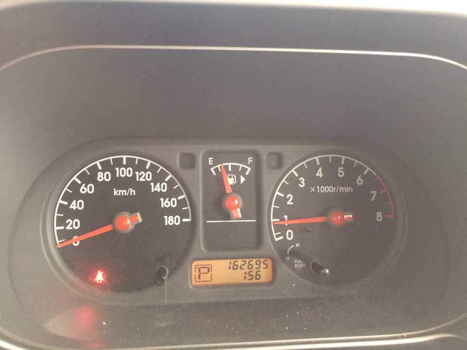 Переход на масло пожиже. — Nissan Cube II, 1,4 л, 2003 года | визит на ...