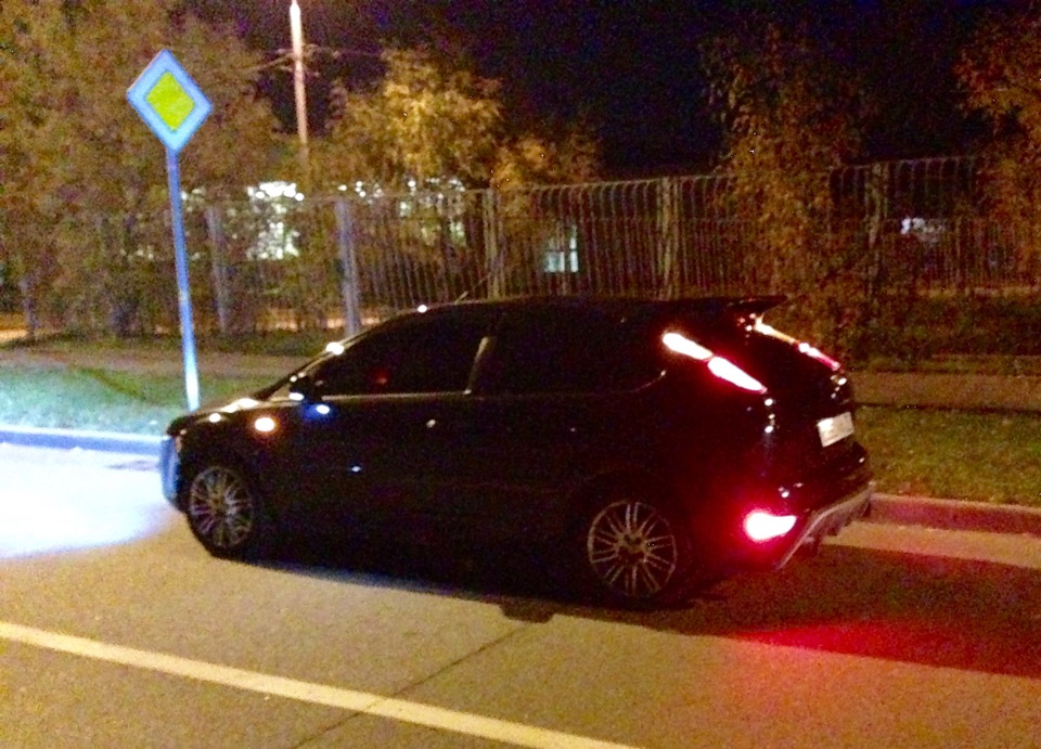Пороги — Ford Focus Hatchback II, 2 л, 2005 года | стайлинг | DRIVE2
