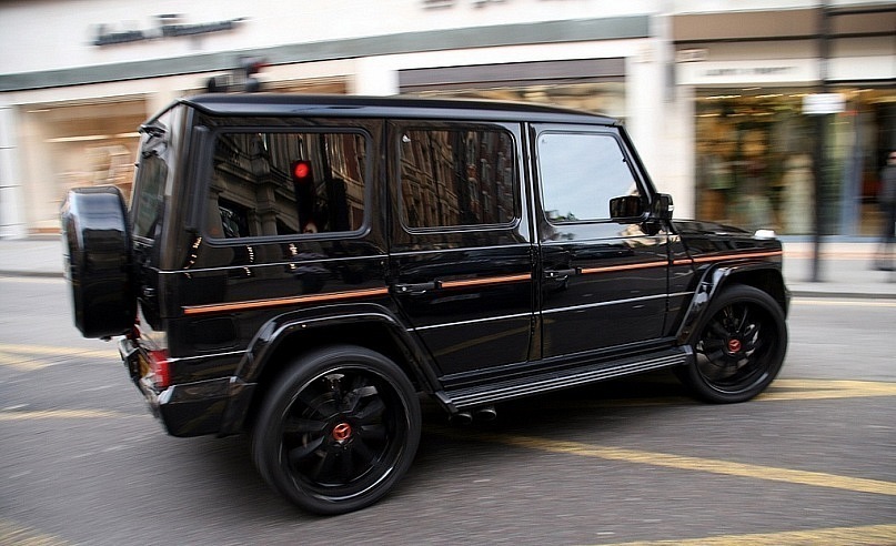 Mercedes g55 AMG Black Tuning