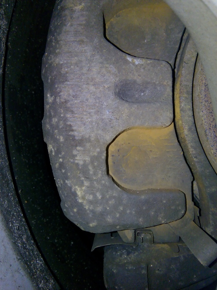 Суппорт тормозной передний N84 и N94. В чем разница? — Mitsubishi Space ...