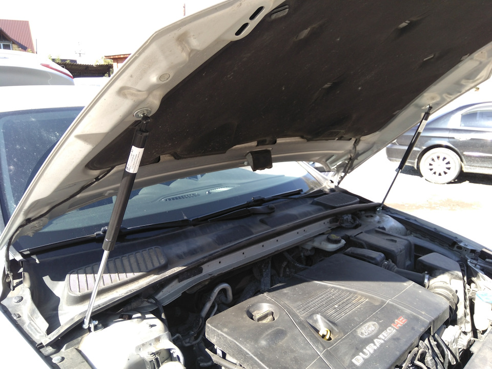 Амортизаторы капота мондео 4 — Ford Mondeo IV, 2,3 л, 2012 года ...
