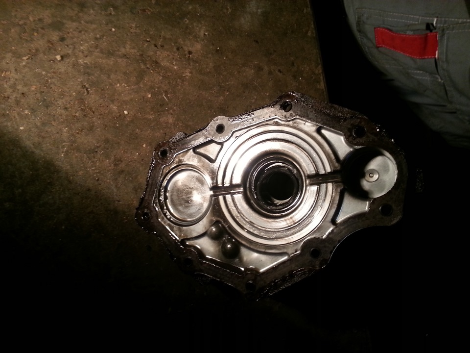 Шум в коробке — Nissan Patrol GR I (Y60), 2,8 л, 1995 года | своими ...