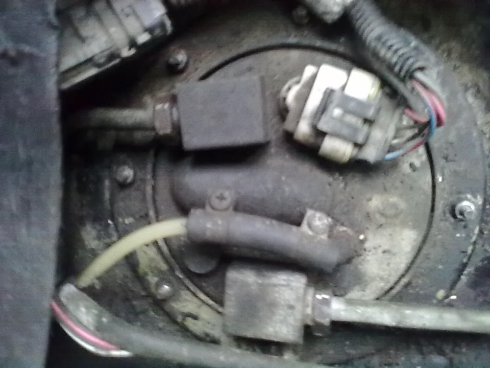 замена сетки бензонасоса — LADA 2115, 1,5 л., 2004 года | плановое ТО ...