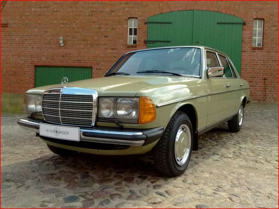 Mercedes w123 и девушка