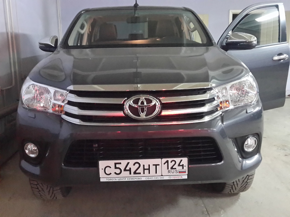 А так хотел поехать на нем — Honda Civic 4D (8G)