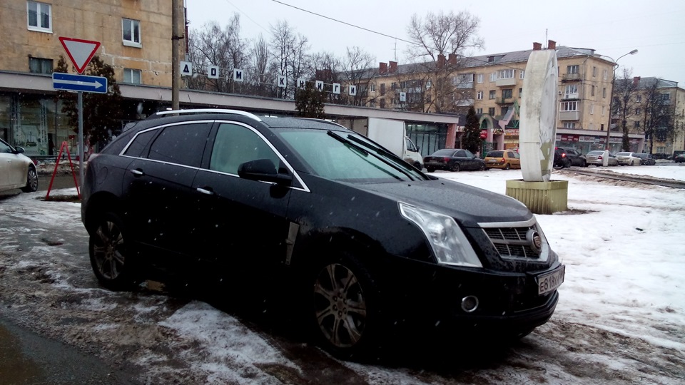 на капоте краска вздулась — Cadillac SRX (2G), 3 л, 2012 года ...