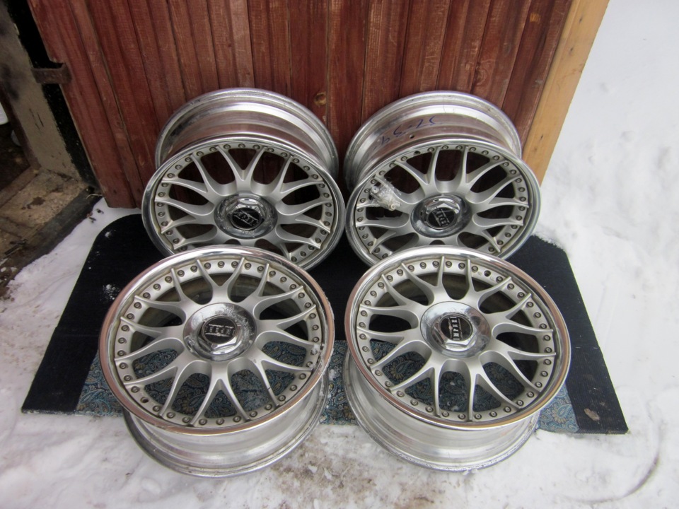 Диск 114. Диски BBS r16 4x114.3. Диски BBS r17. BBS 4x114.3 r16 rx238. BBS r17 4*114.