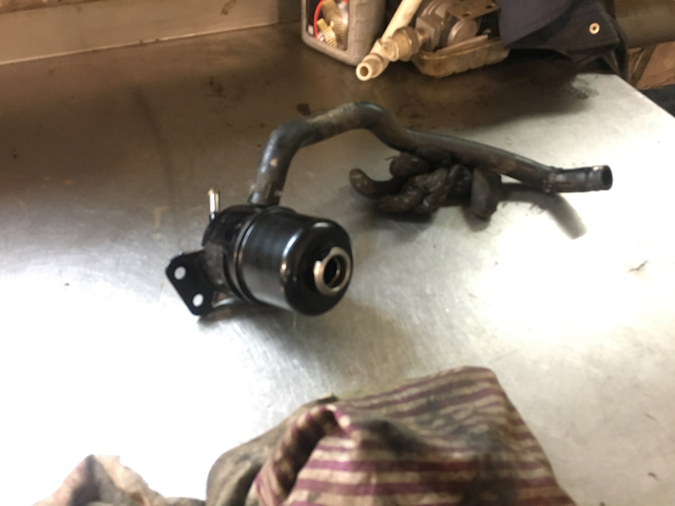Просела подвеска. Опять торсионы. Замена жидкости ГУР. — Mitsubishi ...