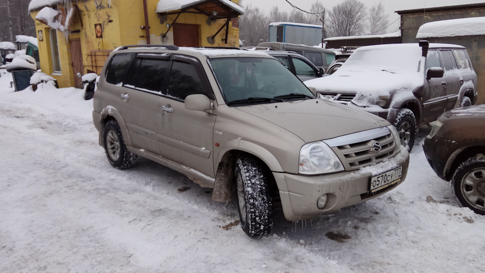 Suzuki Grand Vitara Xl7 2 7 185 L S Limited Drive2