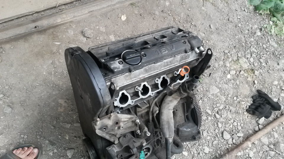 Двс 1.5. Ew10 Peugeot 406. Пежо 406 ДВС 1.8 8v. Двигатель Пежо 406 1.8 110л.с. Пежо 406 ДВС 2.0 замена гильз.