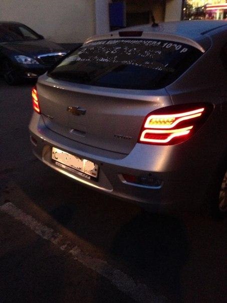 Задние фонари шевроле круз хэтчбек. Круз хэтчбек задние фары. Круз хэтчбек задние фары. Задние фары cruze hatchback. Фонари хэтчбек шевроле круз.