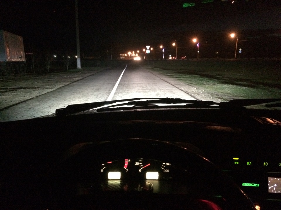 Как светят мои фары с птф. — Lada 2114, 1,5 л, 2006 года | фотография ...