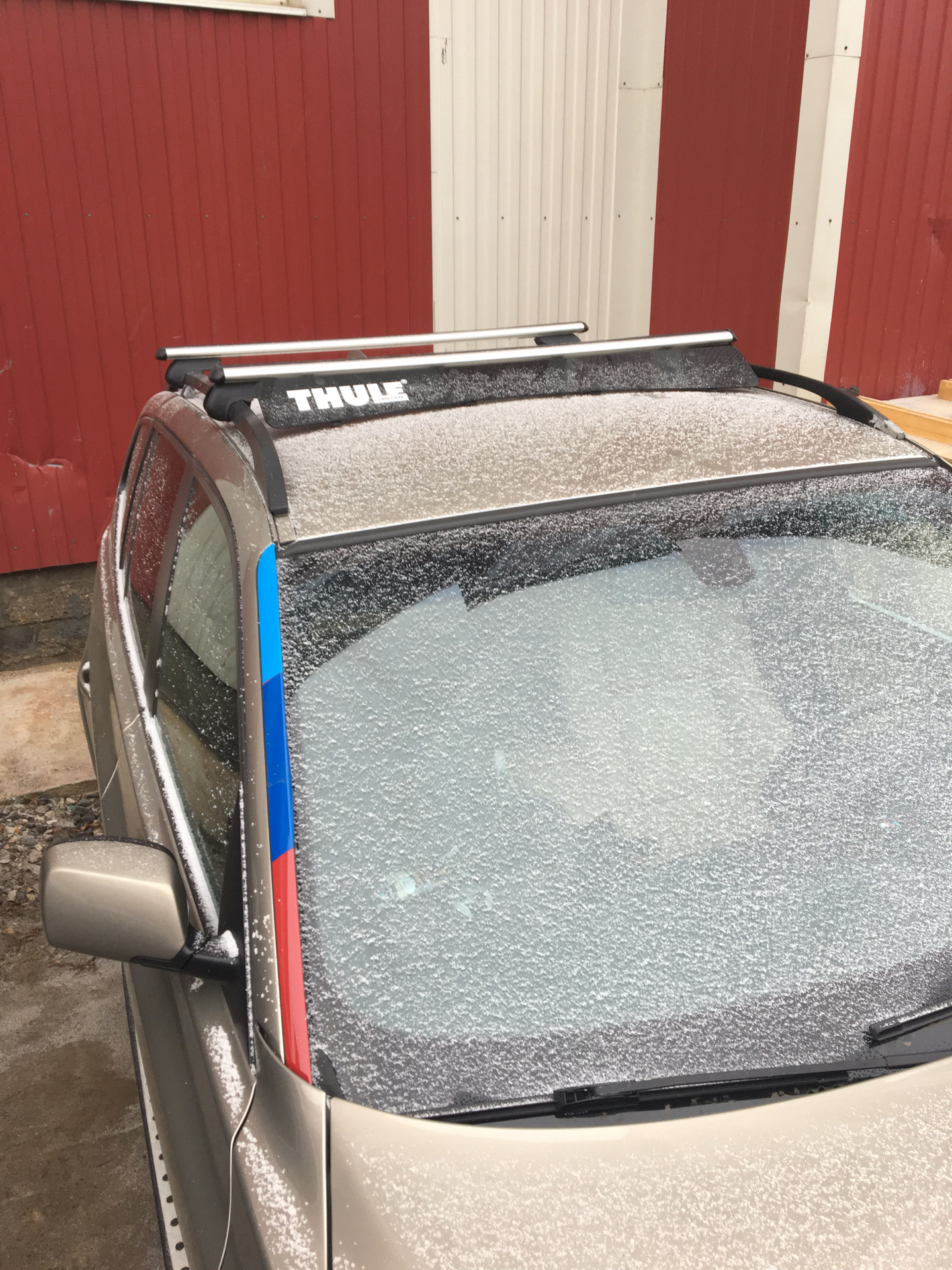 Установка Фейринга на багажник — BMW X3 (E83), 3 л, 2008 года ...