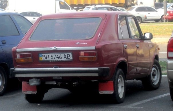 Купить б/у Lada (ВАЗ) 2114 2001-2013 1.5 MT (77 л.с.) бензин механика в Твери: с