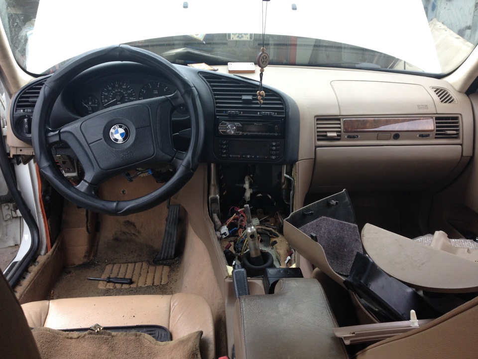 Фото в бортжурнале BMW 3 series (E36)