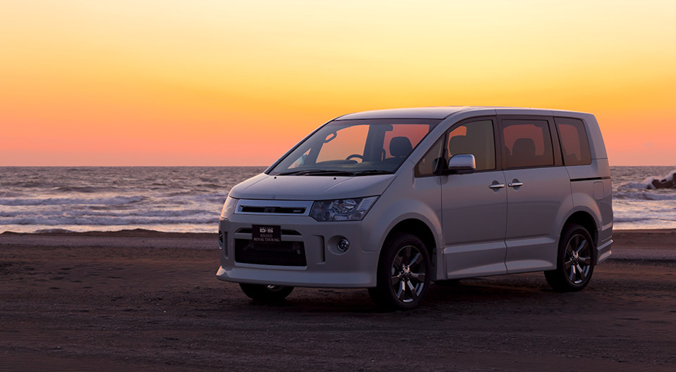 Фото mitsubishi delica d 5