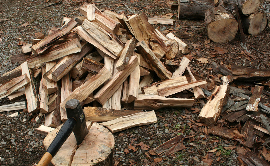 наколите дров накалите железо