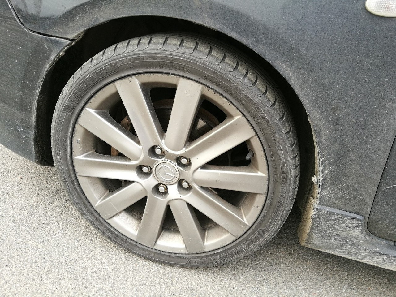 Шины на mazda. Мазда 3 колеса 215-50 р17. Резина Мазда 3 БК. Mazda 3 2014 профиль резины. Мазда 3 слики.