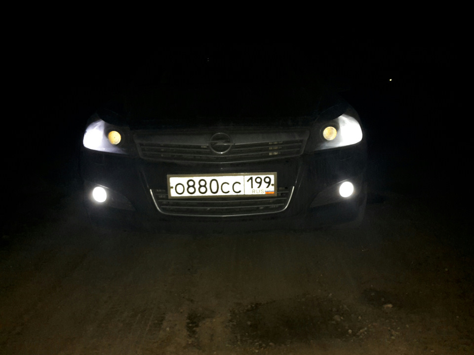 Брызговики, ветровики и светодиоды. — Opel Astra H, 1,8 л, 2008 года ...