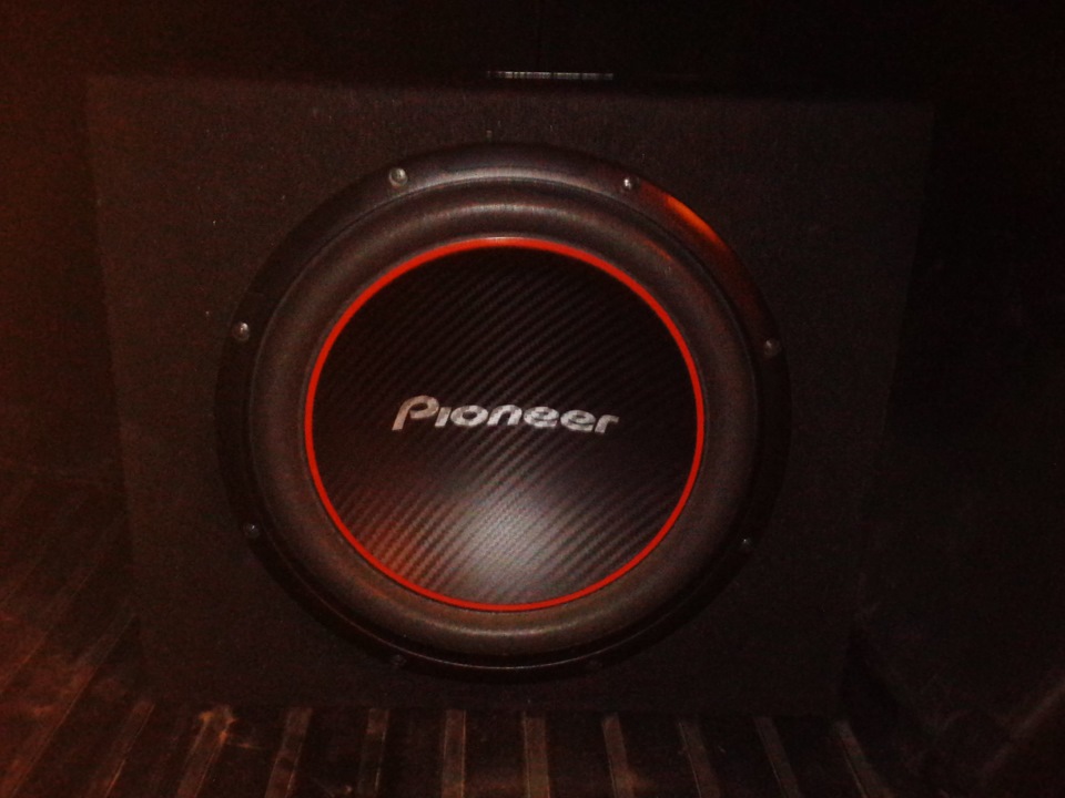 Саба стар. Сабвуфер Pioneer TS-w304r. Сабвуфер Pioneer TS-w304 (1300w). Pioneer Champion TS-w304r. Пионер саб 254 сабвуфер.