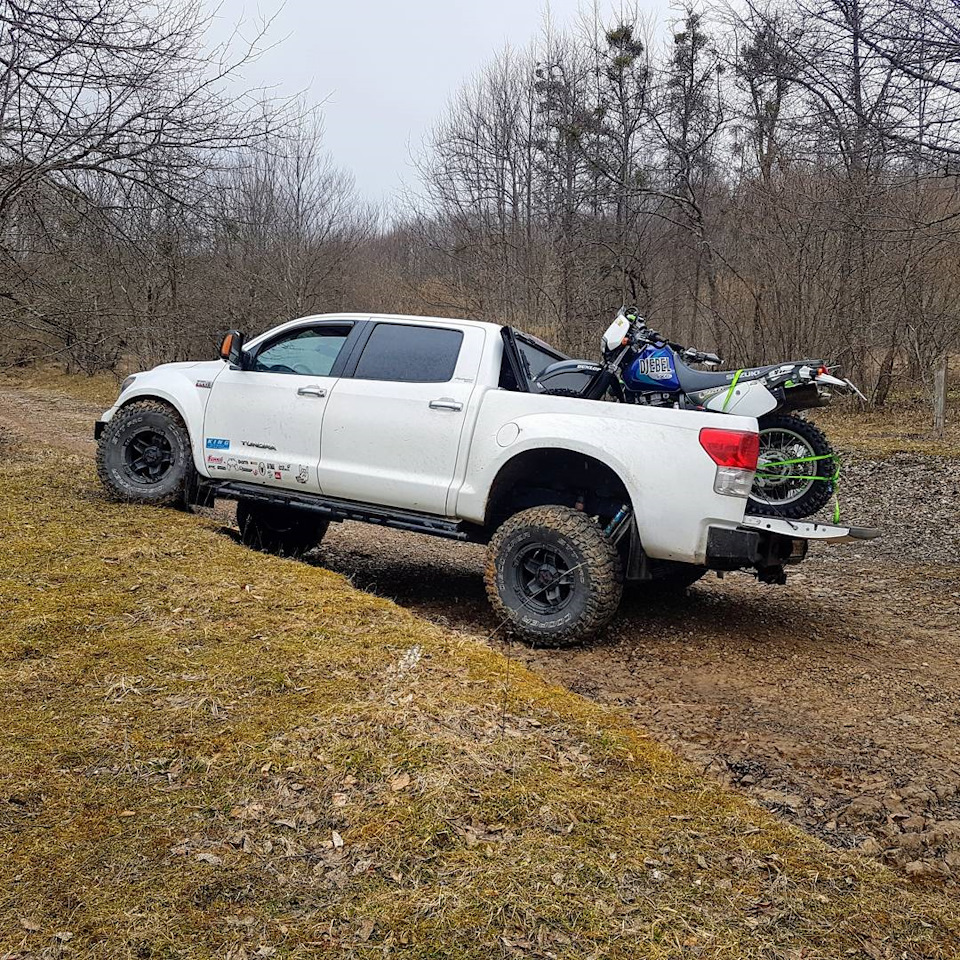 Toyota Tundra квадроцикл