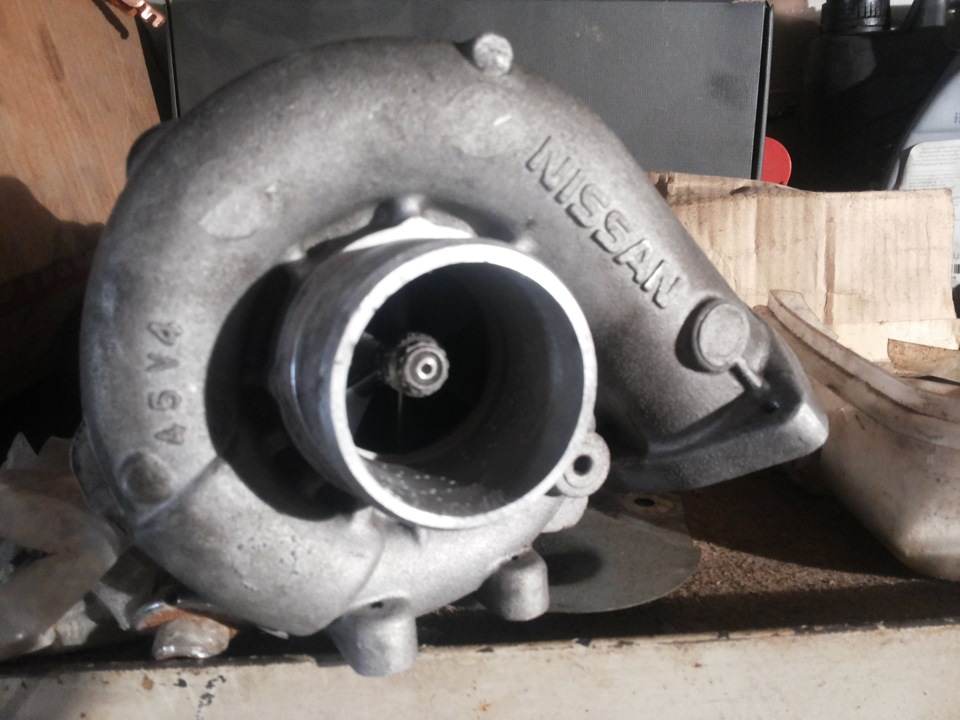 в продаже маленький гаражик ништяков — Nissan Skyline (R33 Series 2), 2 ...