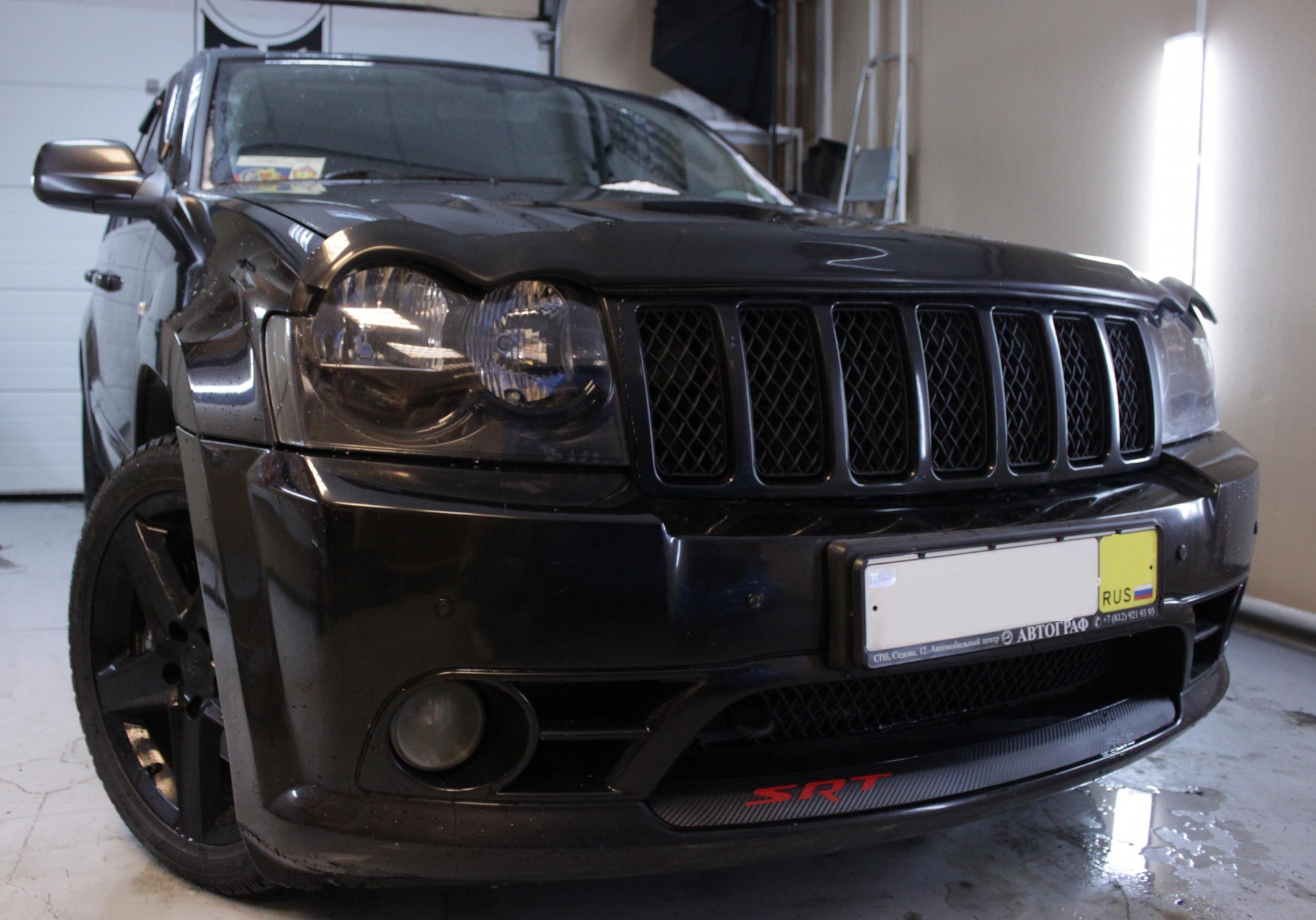 Grand Cherokee srt8 карбоновые накладки