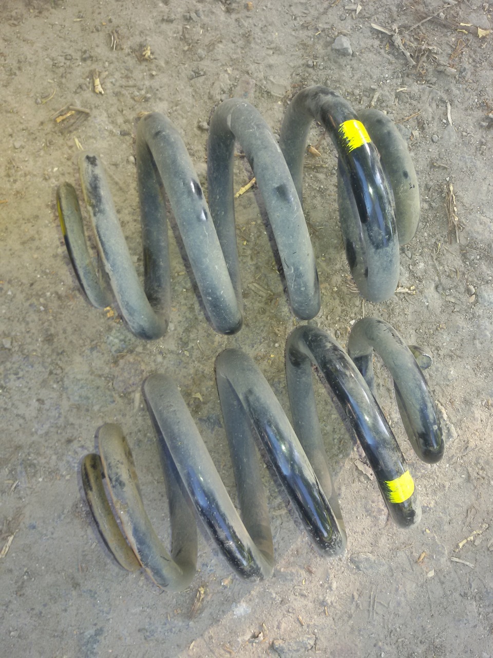 Лопнула задняя пружина — Volkswagen Transporter T5, 2,5 л, 2006 года ...