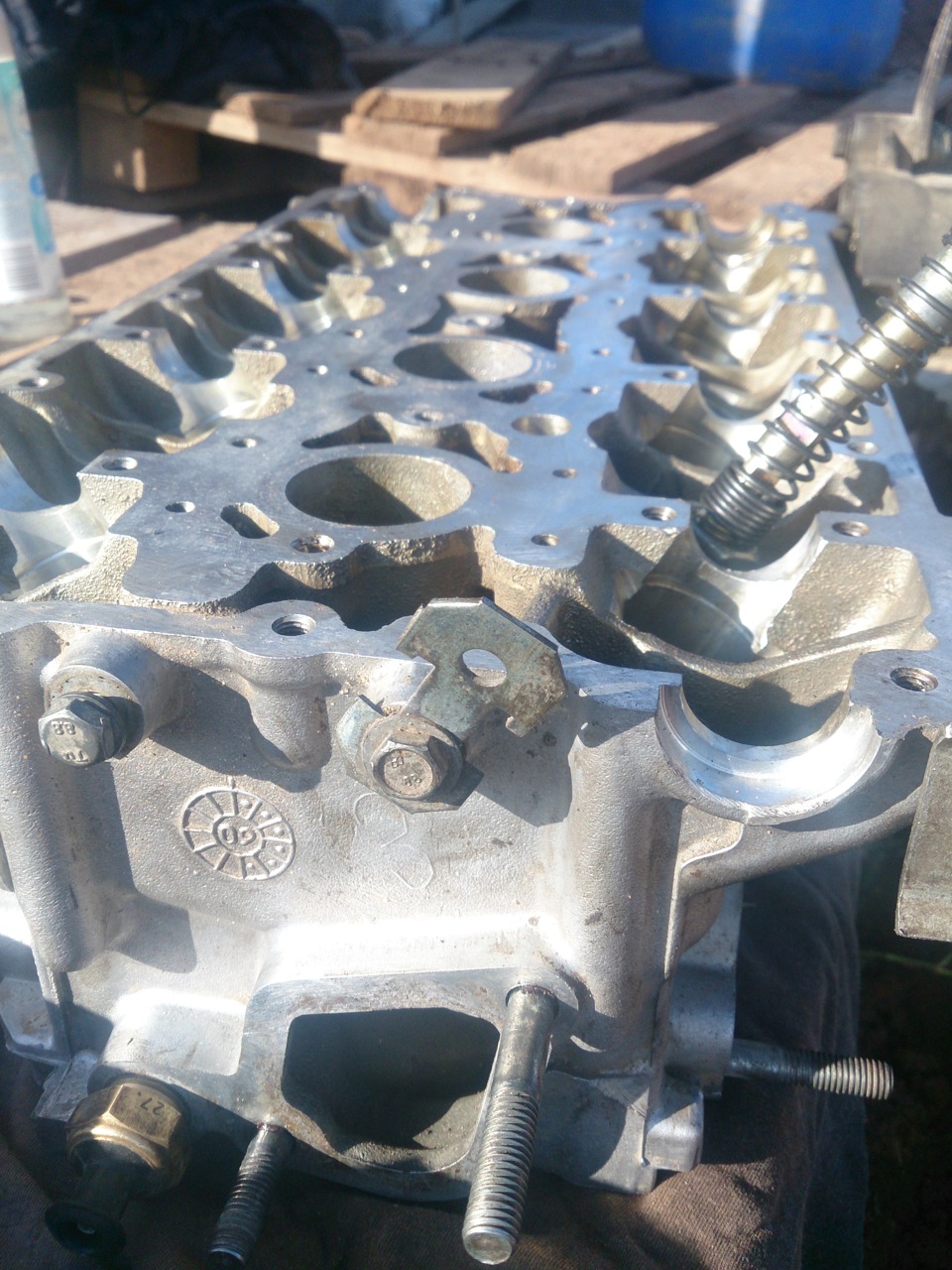 Погнуло клапана, причем все 16 — Lada Приора седан, 1,6 л, 2009 года ...