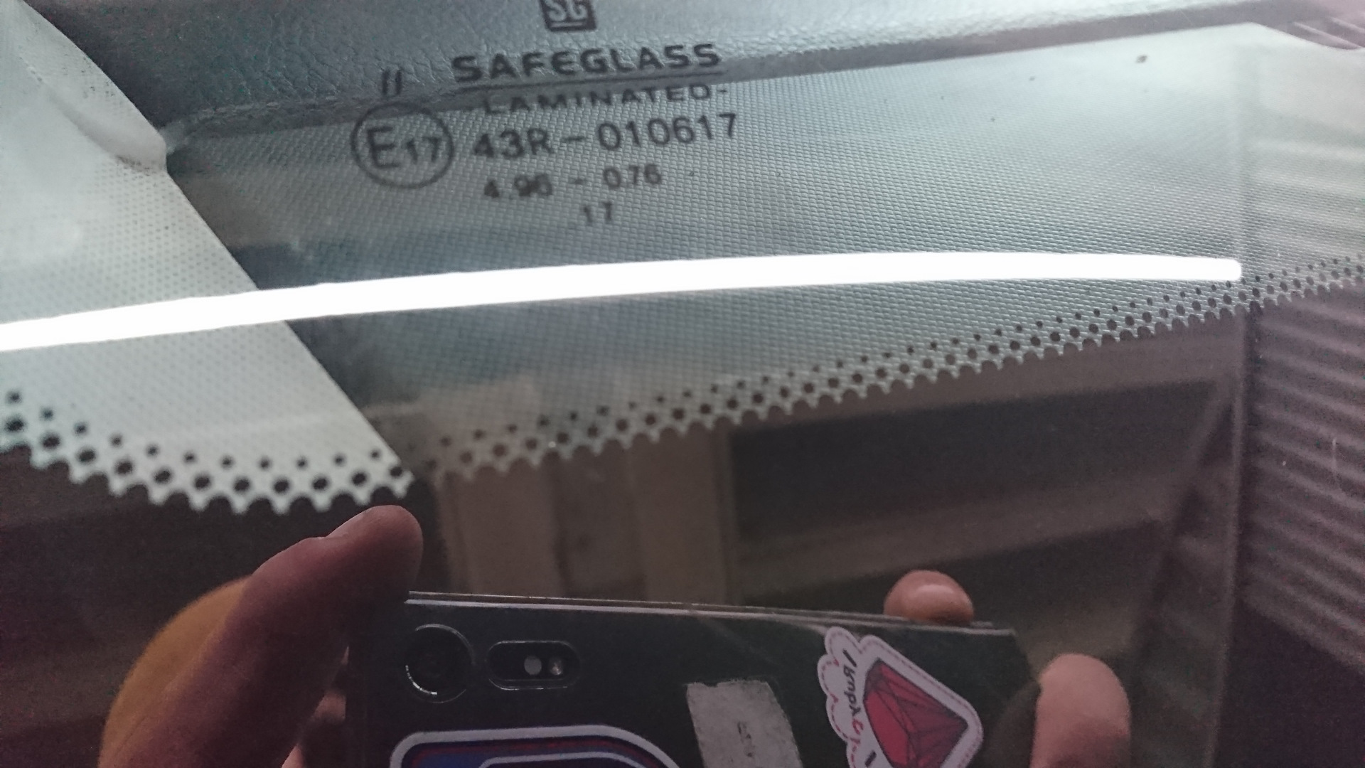 стекло safeglass laminated 43r 000055 e 22 с какой машины. Safe glass. Print on glass. Safe glass. Safe glass.