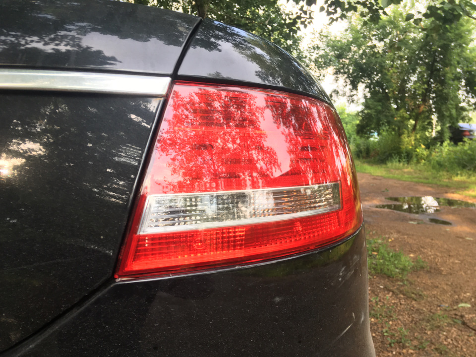 Замена задних фонарей — Audi A6 (C6), 3 л., 2006 года | кузовной ремонт ...