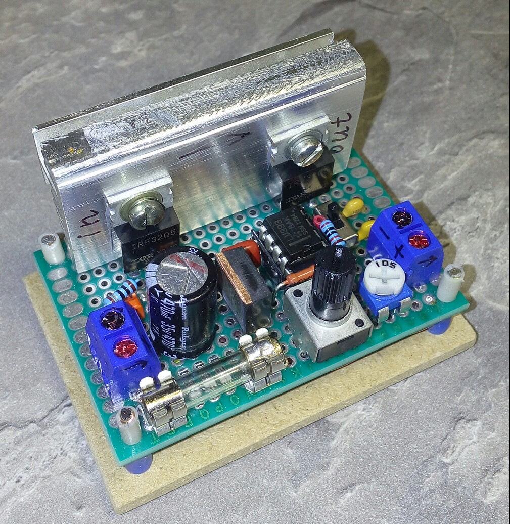 ШИМ на компараторе LM393 и полевом транзисторе — DRIVE2