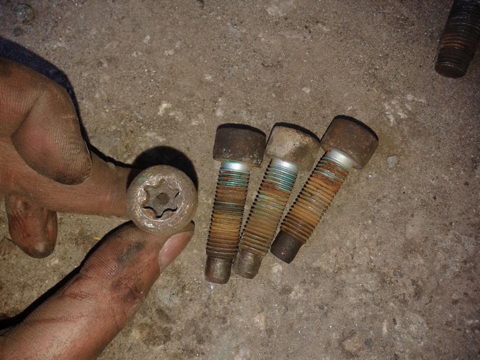 Фото в бортжурнале Mazda 3 (1G) BK