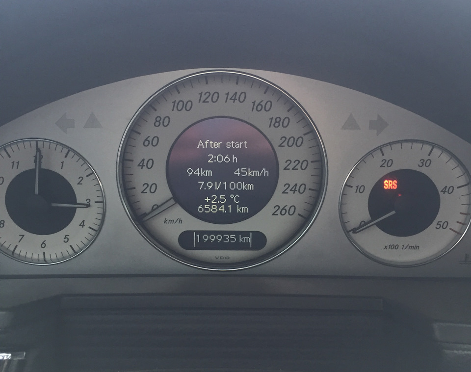 Фото в бортжурнале Mercedes-Benz E-Class (W211)