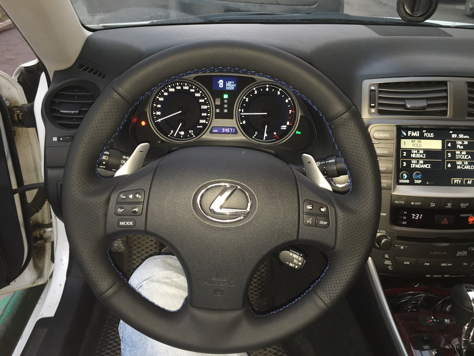 Перетяжка руля lexus is