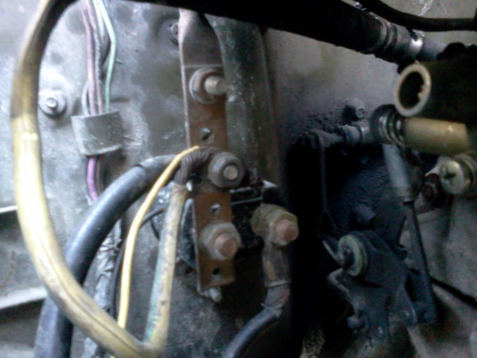 установка второго АКБ — УАЗ 31512, 3 л, 1997 года | своими руками | DRIVE2