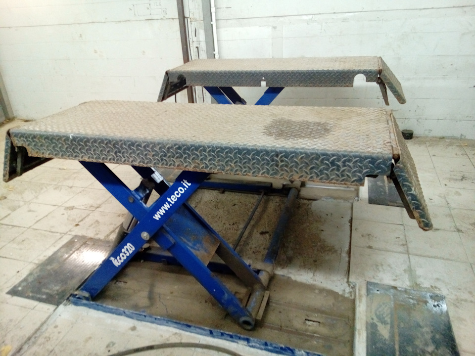 Автоподъемник на час. Автоподъемник для гаража. Подъемник автомобильный передвижной пп-3 ухл4. Как загрузить автосервис работой. Ротари лифт подъемники запчасти.