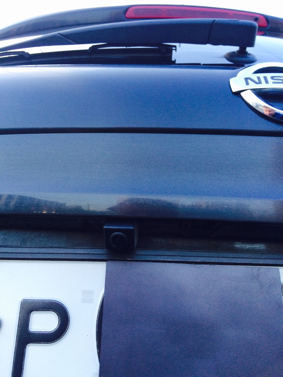 Камера заднего вида на Ниссан кашкай — Nissan Qashqai (1G), 1,6 л, 2011 ...