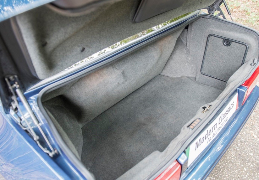 Багажник — Maserati Ghibli II