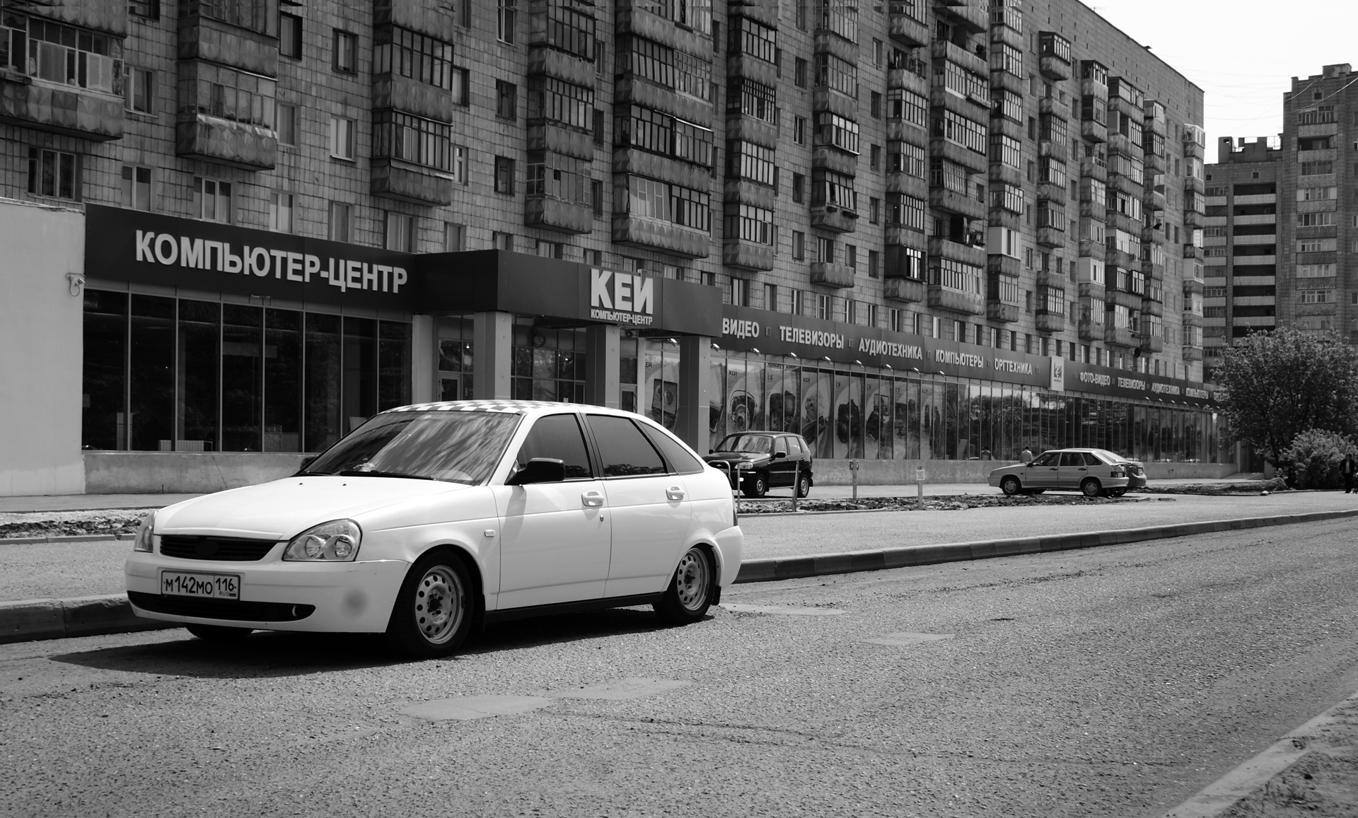 Фотки без палева. — Lada Приора хэтчбек, 1,6 л, 2009 года | фотография |  DRIVE2