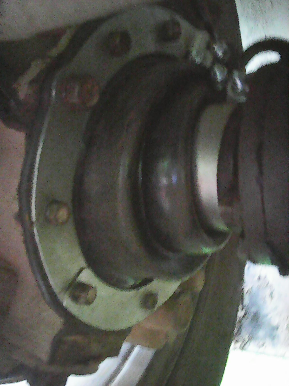 Пыльник поворотного кулака уаз 469. Сальник уаз поворотного кулака. Кожух-пыльник шарнира поворотного кулака уаз. Пыльники поворотного кулака уаз 469 заводской. Ремкомплект поворотного кулака уаз 469.