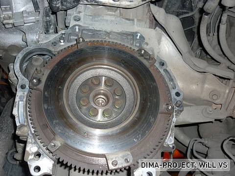 The clutch is over  - Toyota Will VS 18 L 2002