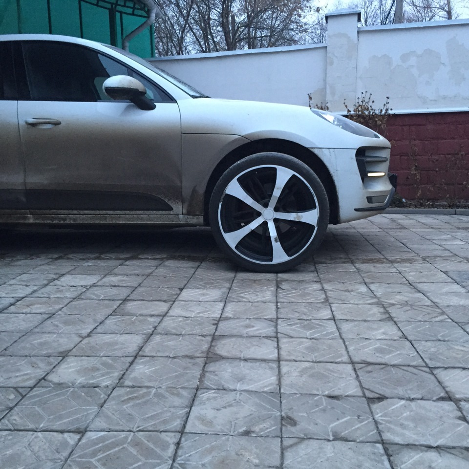 Хочу 22 диски — Porsche Macan, 3,6 л, 2014 года | колёсные диски | DRIVE2