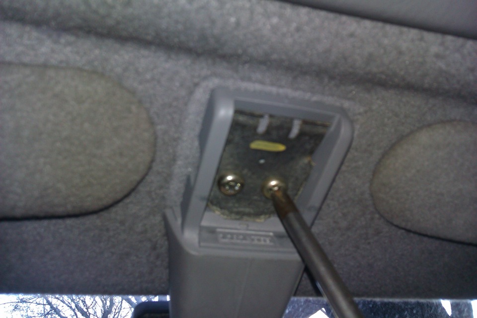 фотоочет Как снять зеркало салона - Toyota Corolla (100), 2 л, 1995 года планово