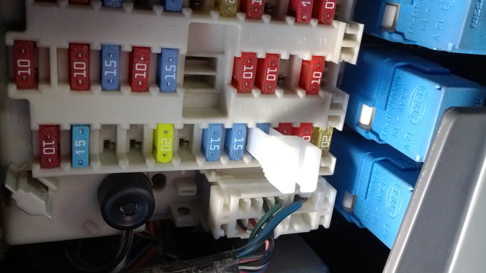 Чистка дроселя + форсунок — Nissan Almera II (N16), 1,5 л, 2004 года ...