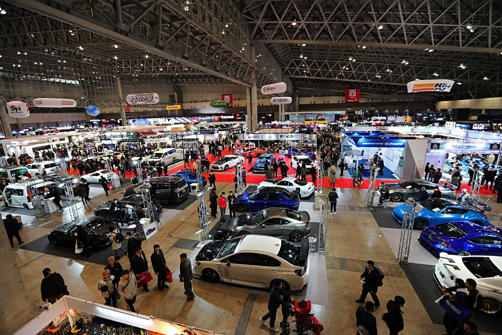 Avtoe lon. Autosalon. Фаещ ыфдщт.