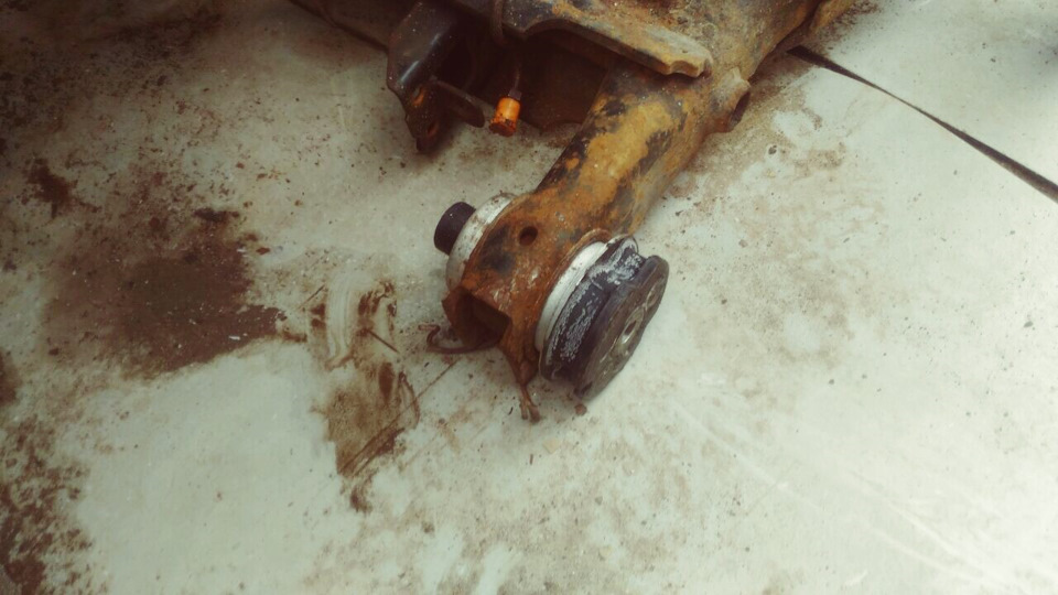 Сайлентблоки — Volkswagen Passat B4, 2,8 л, 1994 года | своими руками ...