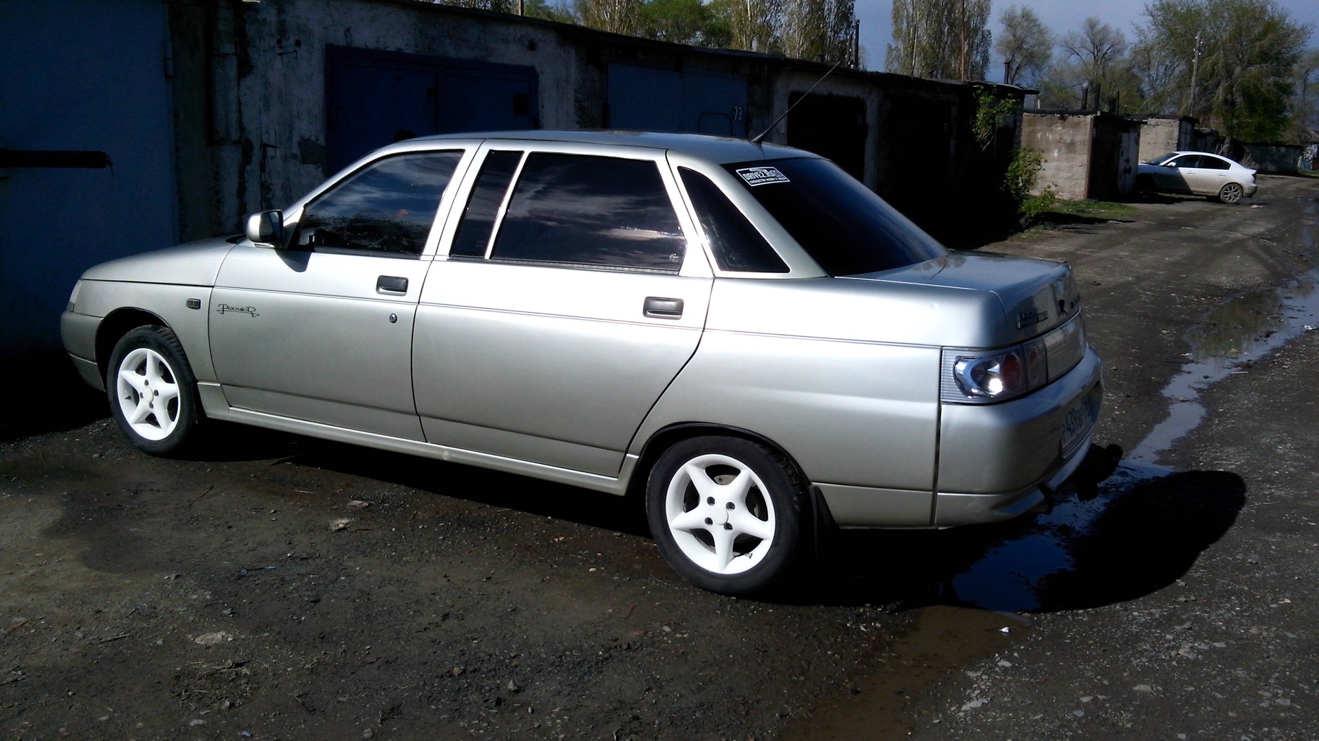 Lada 21108 1.8 бензиновый 2004 | PremieR 1,8 литра на DRIVE2